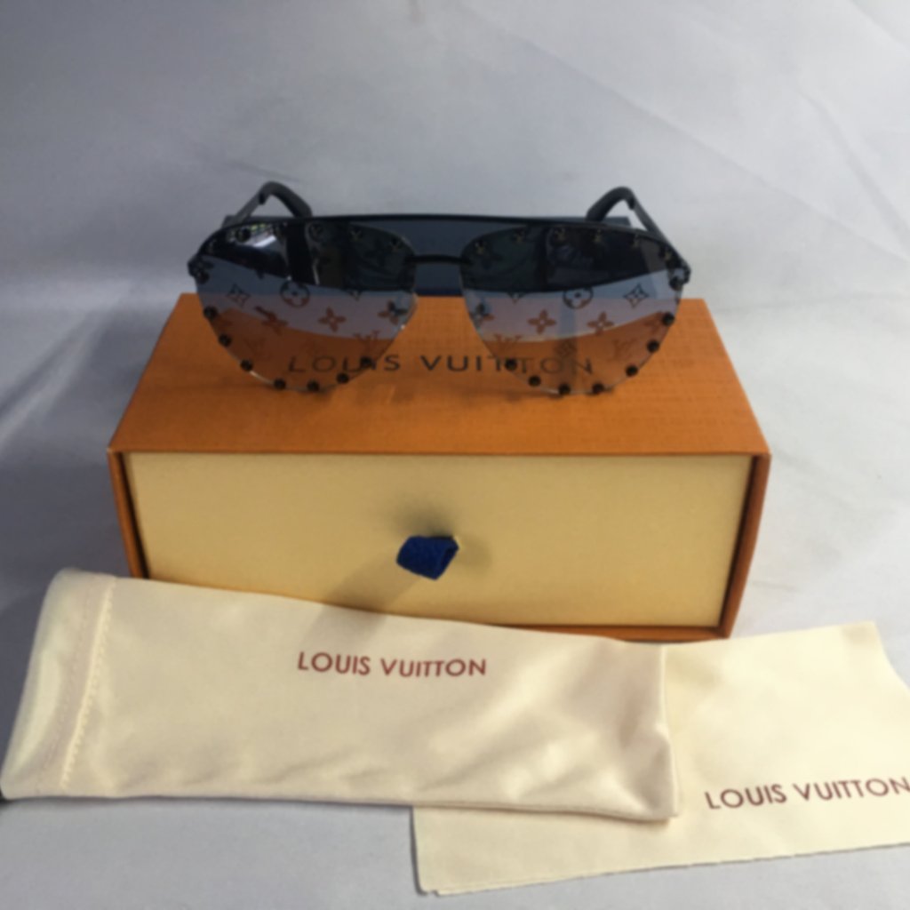 These Louis Vuitton Sunglasses Boast A Timeless Aviator Design, Featuring A Slee